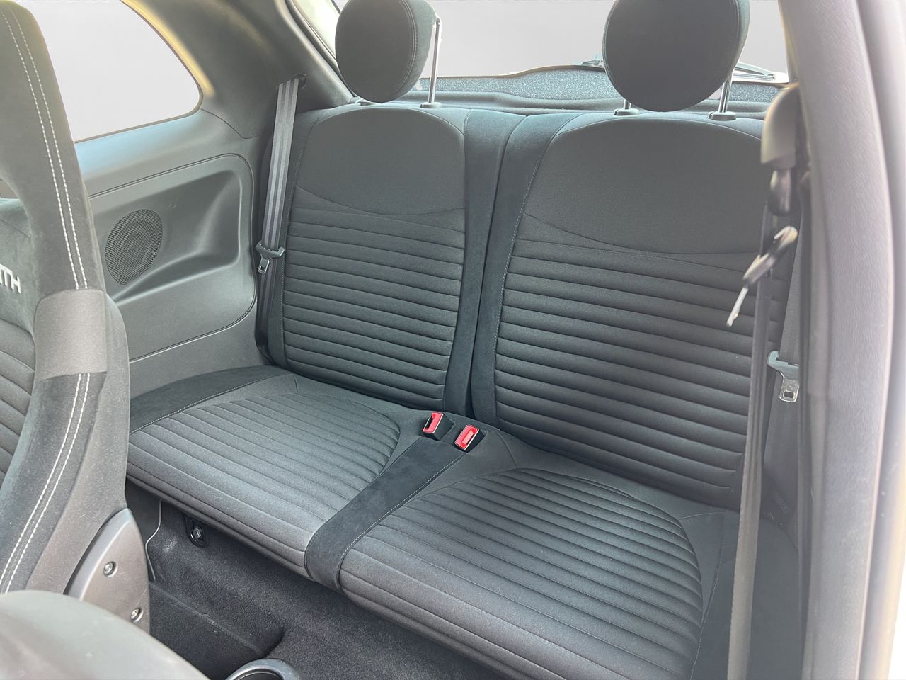 Abarth 500 695 1.4 16v T-Jet 132kW (180 CV)