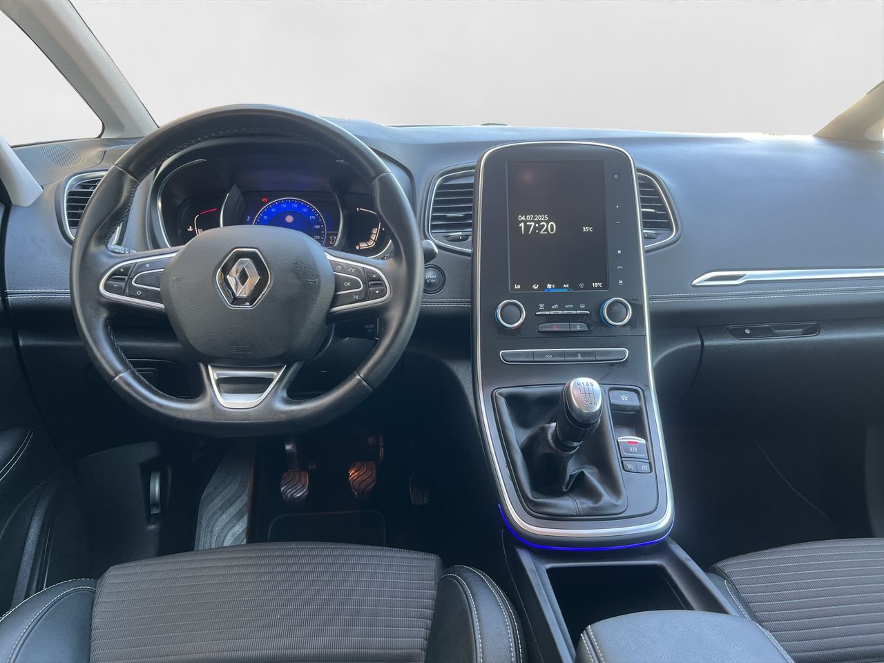 Renault Scénic Zen GPF TCe 103 kW (140CV) - 18