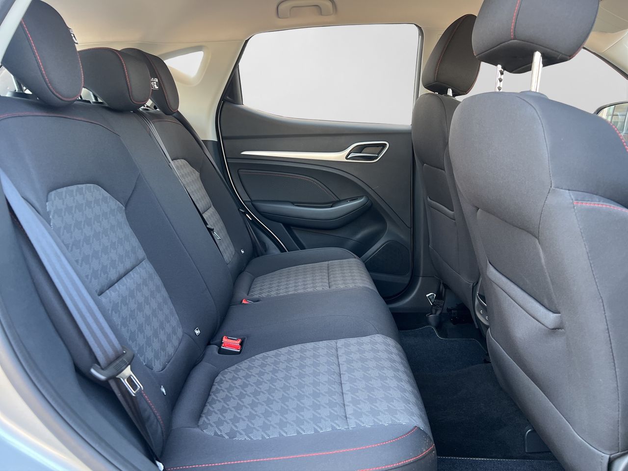 MG ZS 1.5 Luxury
