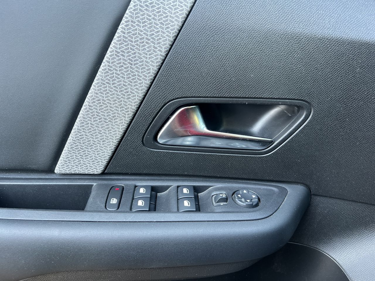 Citroën C4 BlueHDi 130 S&S EAT8 Feel Pack