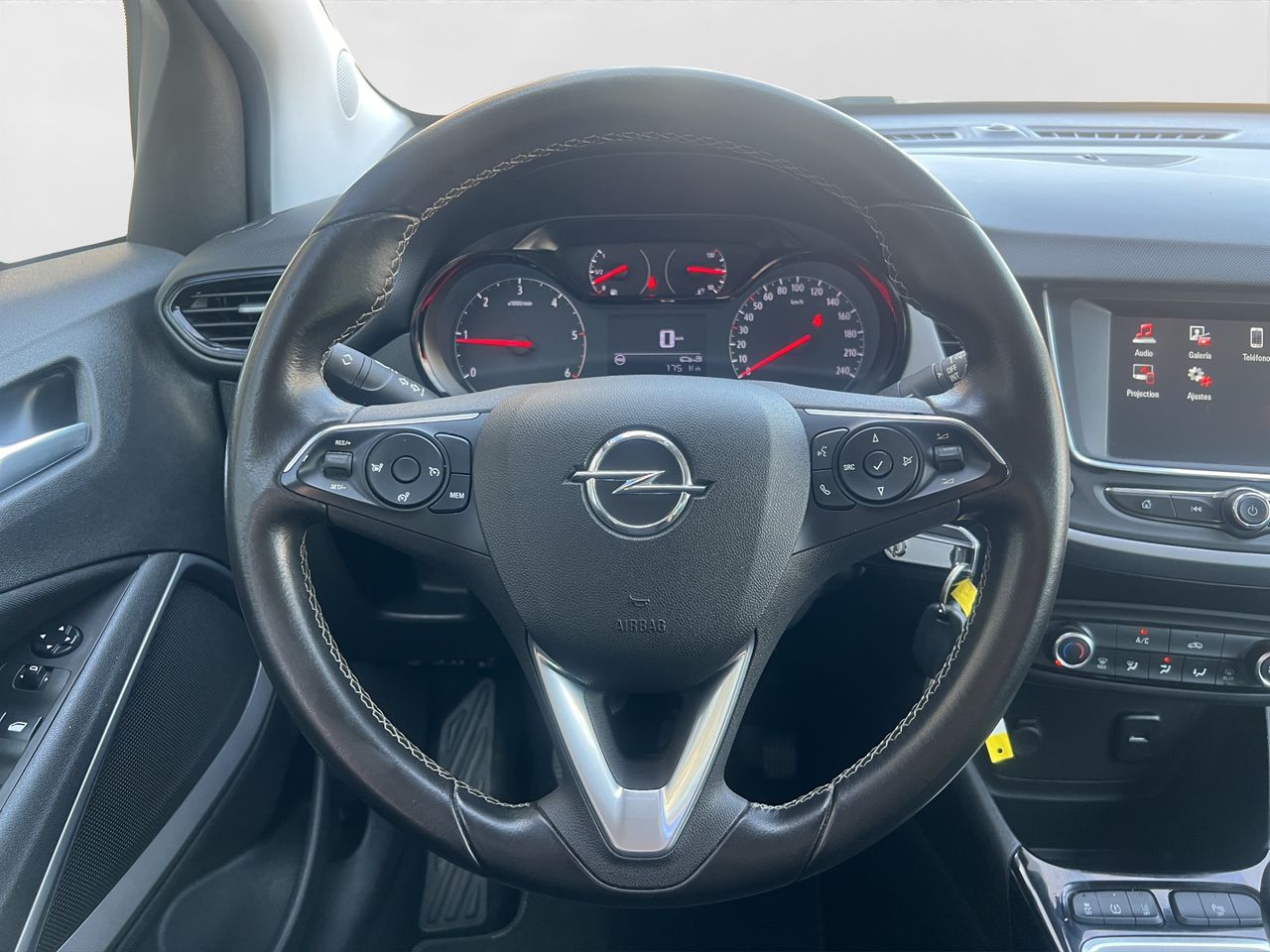 Opel Crossland X 1.6T 73kW (99CV) Selective