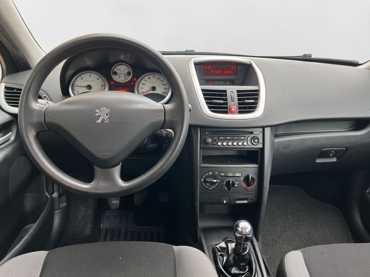 Peugeot 207 SW Confort 1.6 HDI 90