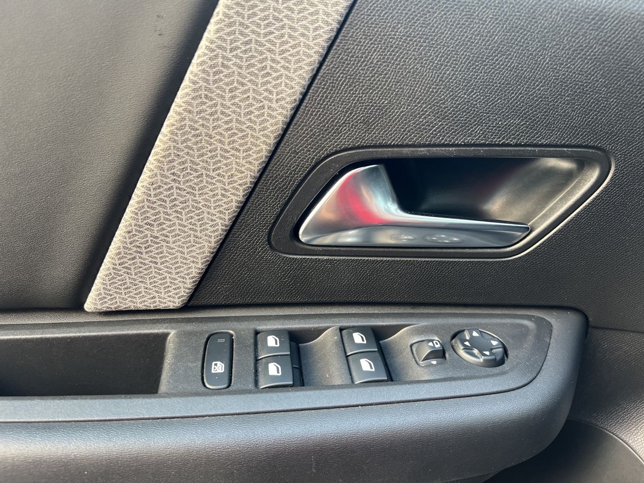 Citroën C4 BlueHDi 130 S&S EAT8 Shine