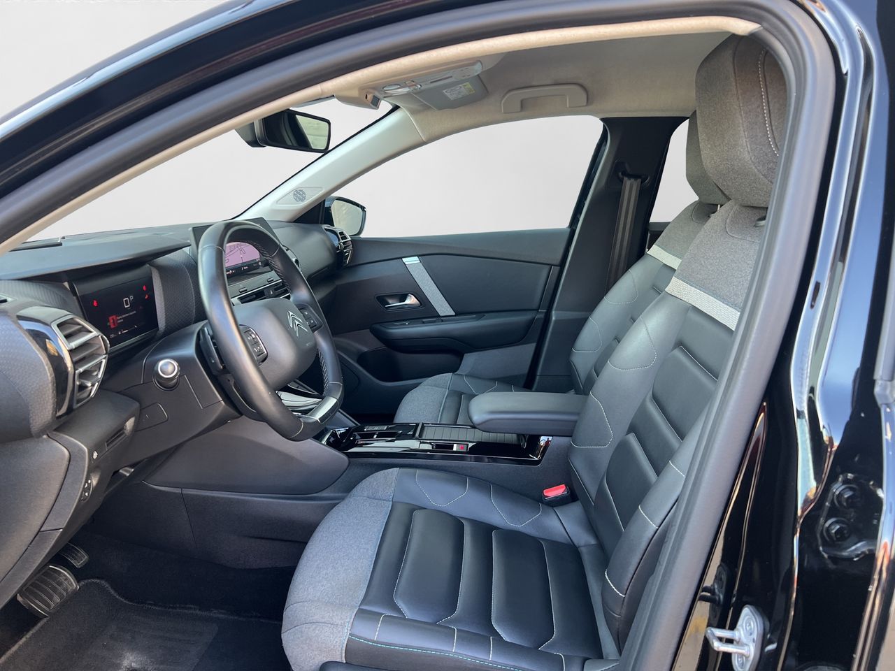 Citroën C4 BlueHDi 130 S&S EAT8 Shine