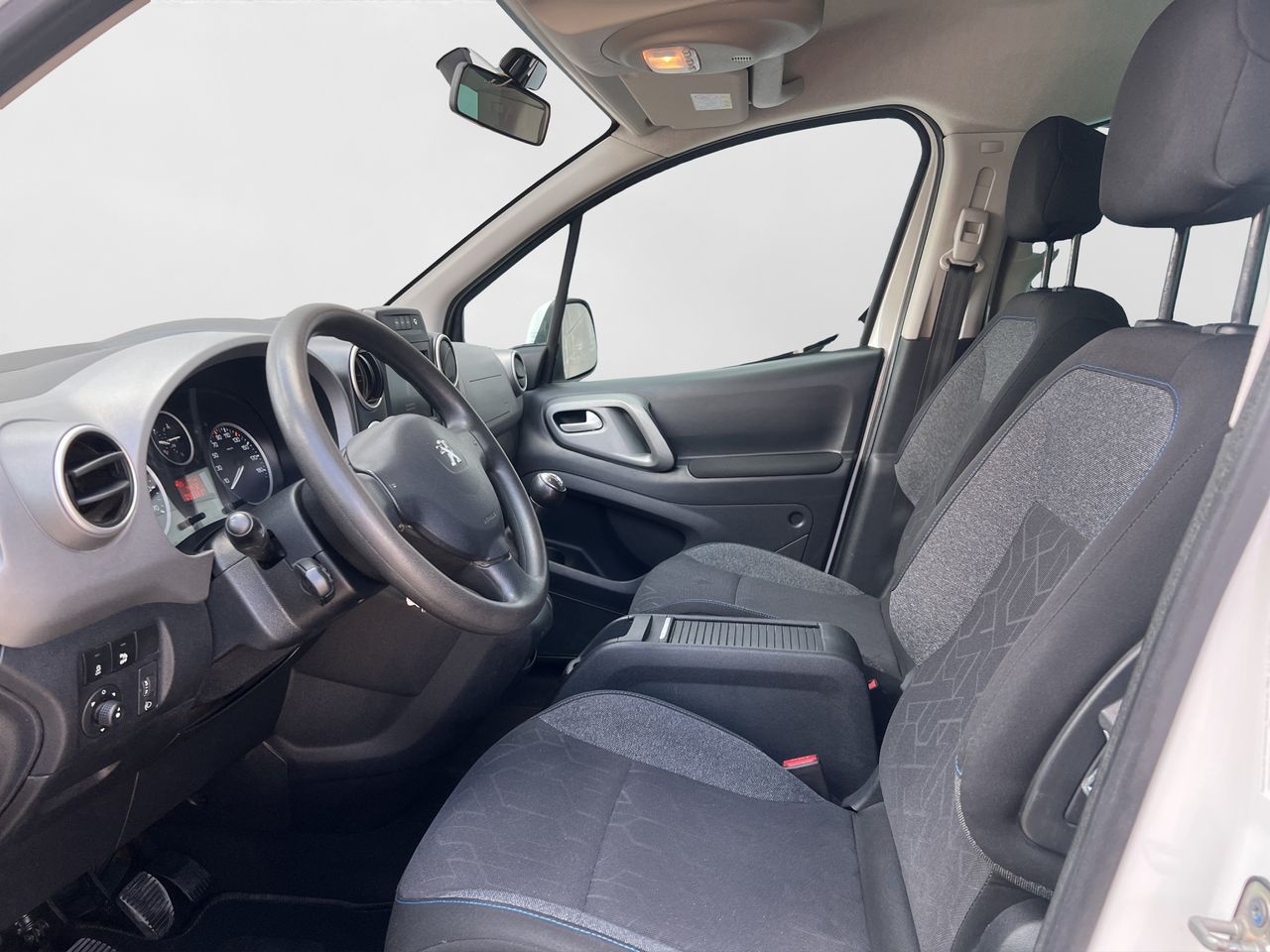 Peugeot Partner TEPEE Style 1.6 BlueHDi 100