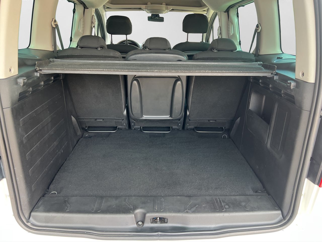 Peugeot Partner TEPEE Style 1.6 BlueHDi 100