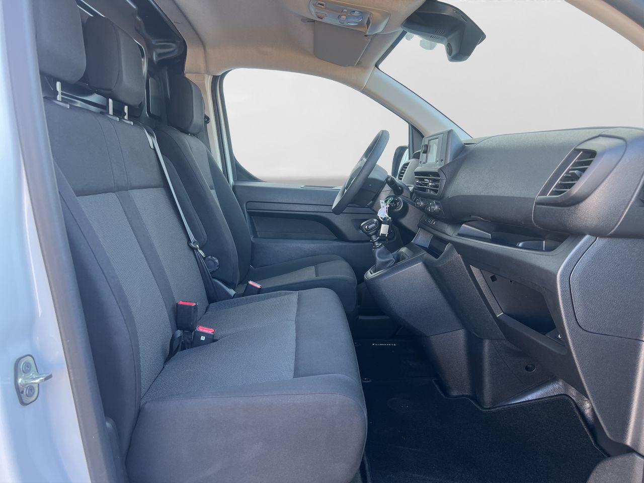 Citroën Jumpy 1.5 AZUL-HDI FURGON M 