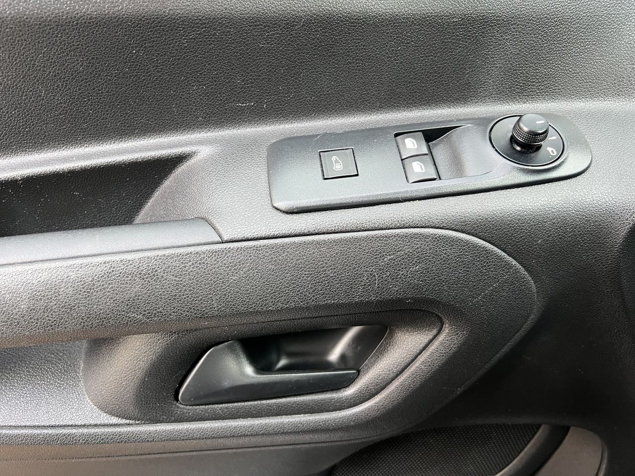 Citroën Berlingo TALLA M BLUEHDI 100 S&S CONTROL 