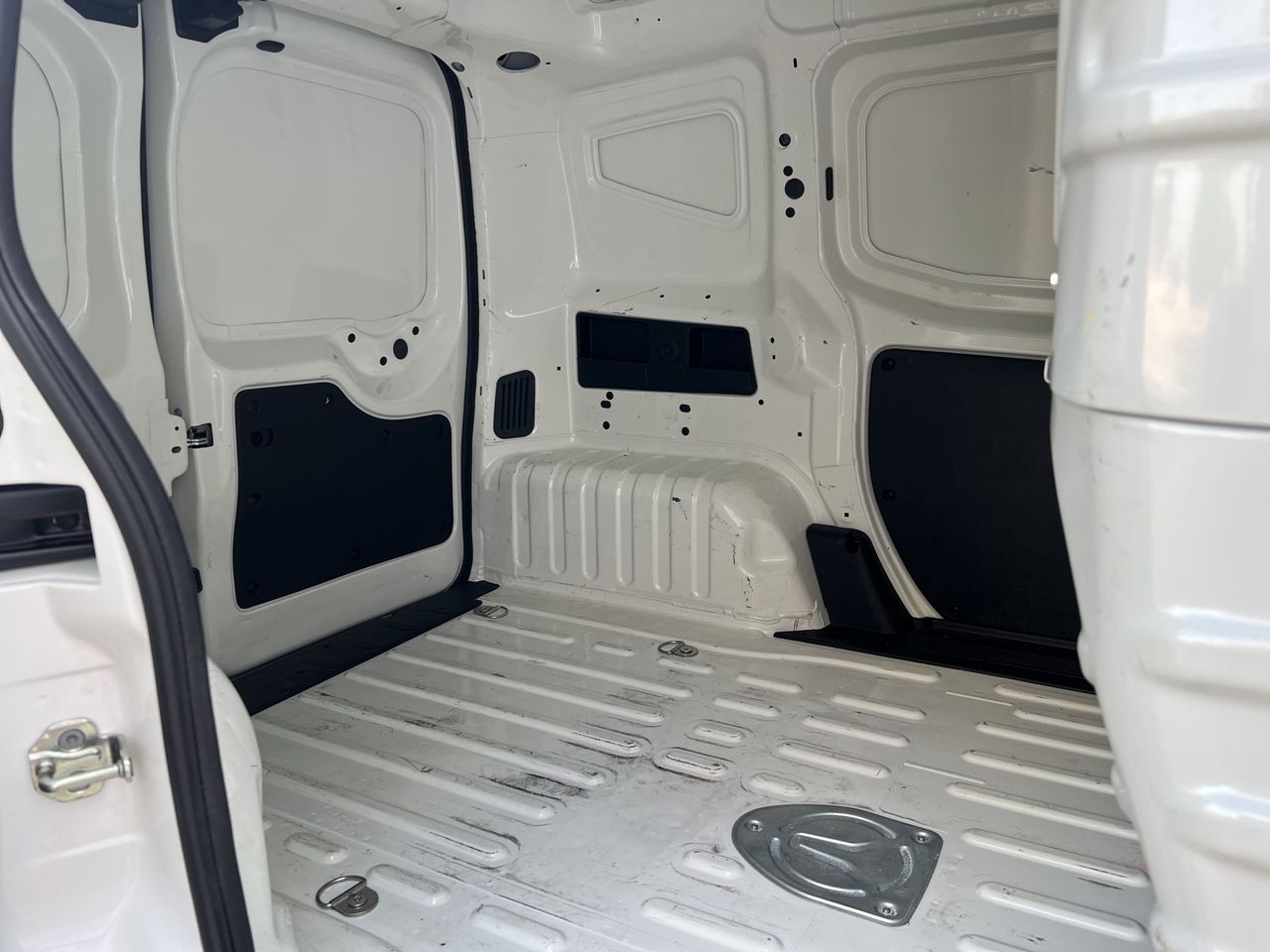 Fiat Fiorino 1.3 M-JET BASIS KASTEN 