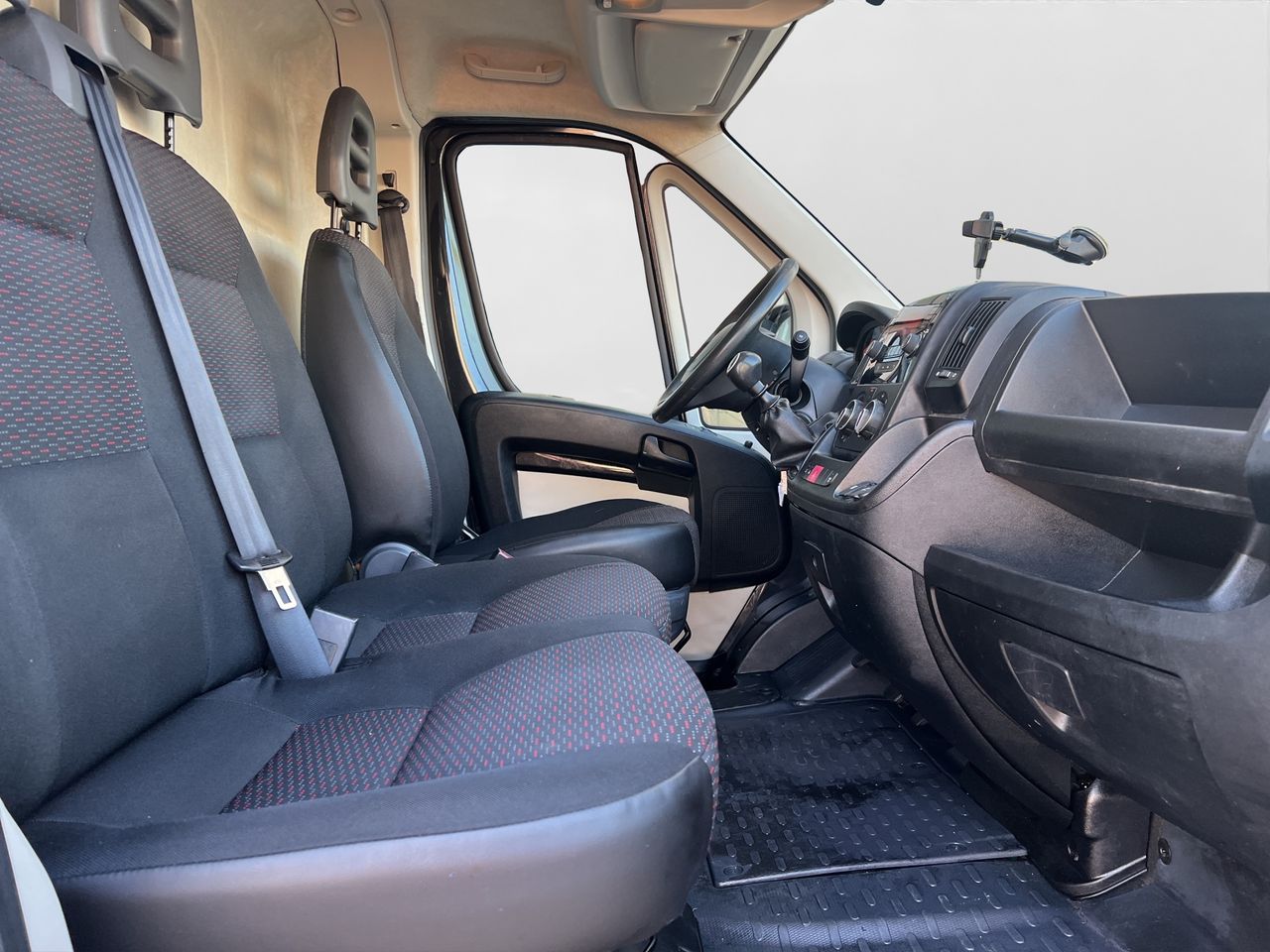 Peugeot Boxer 2.0 BLUEHDI 330 L1H1 PRO BLUEHDI 110 