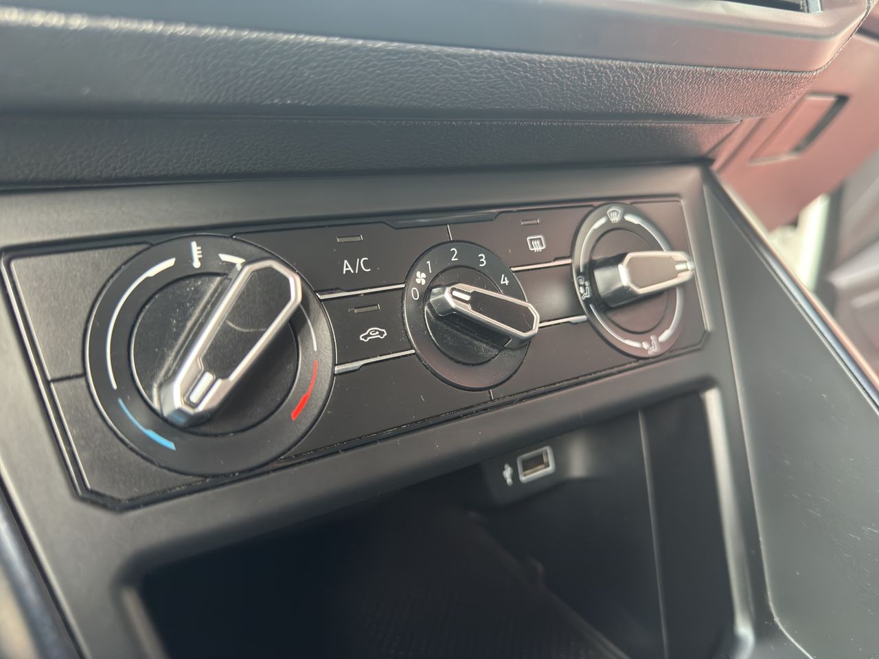 Volkswagen Polo Edition 1.0 59kW (80CV)