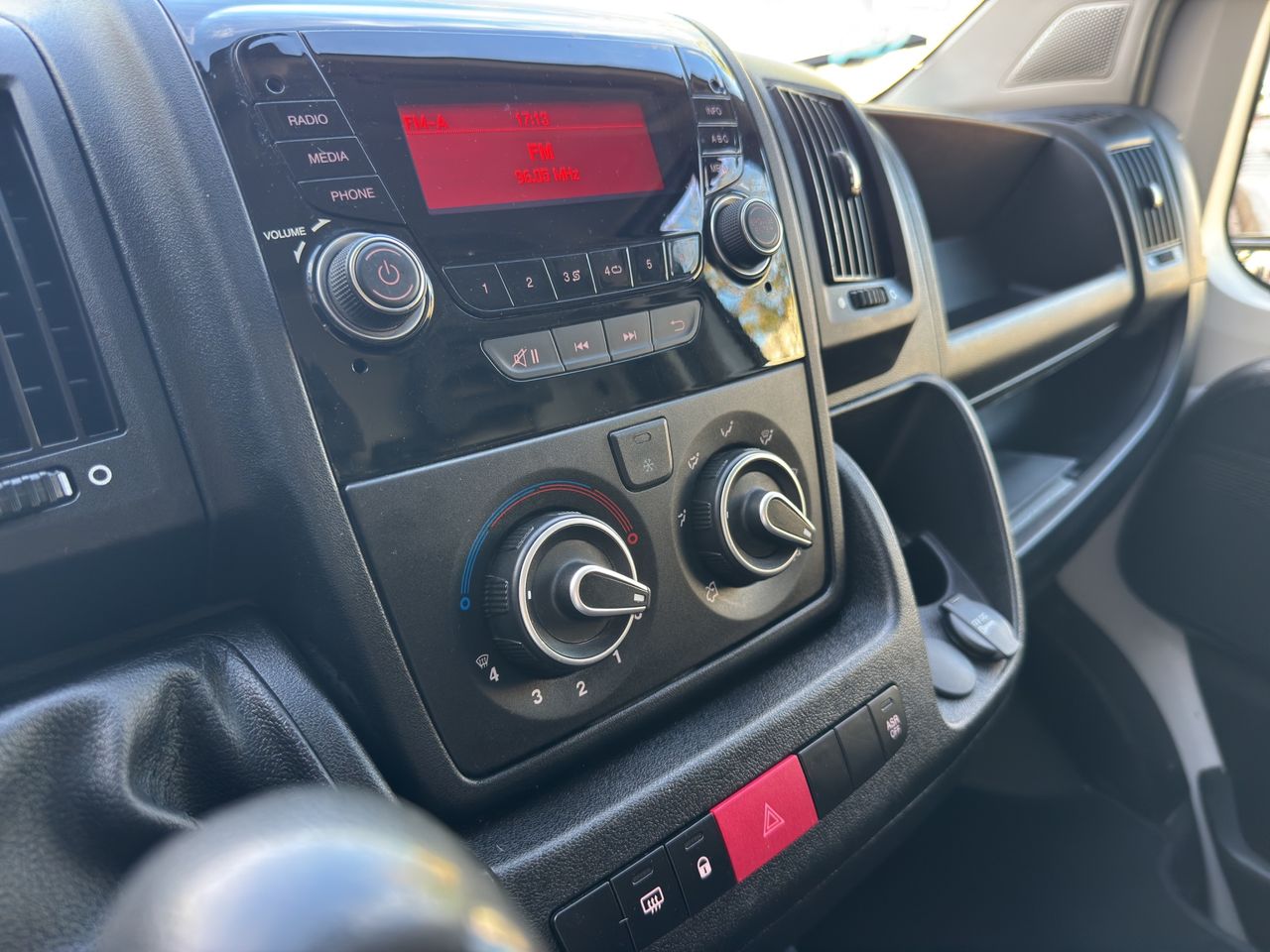 Opel Movano L2H2 3.5T 2.2 BHDi 88kW 