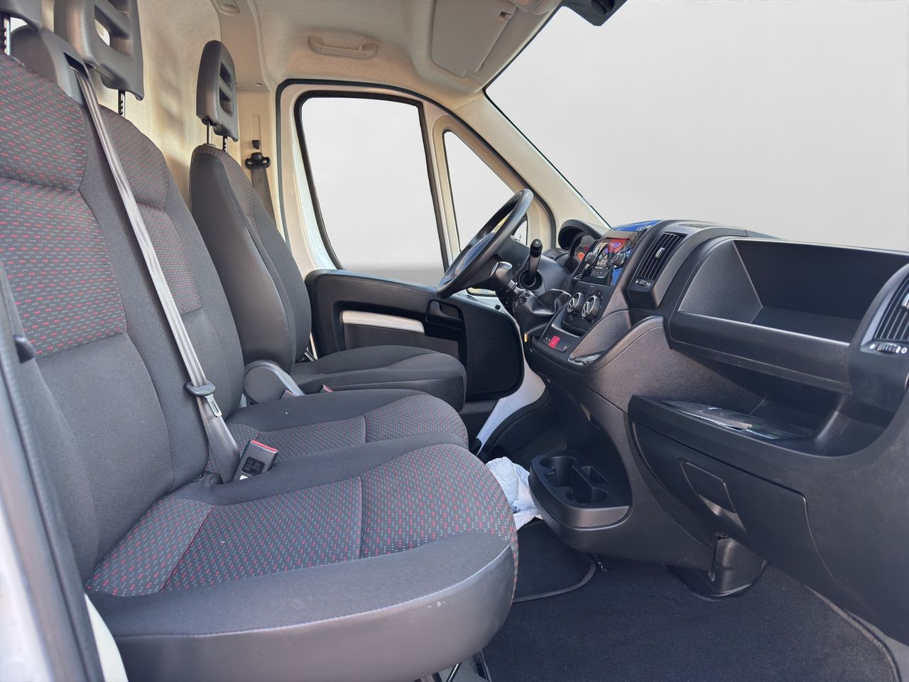 Opel Movano L2H2 3.5T 2.2 BHDi 88kW