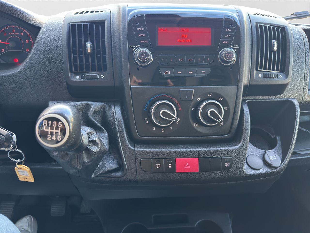 Opel Movano L2H2 3.5T 2.2 BHDi 88kW 