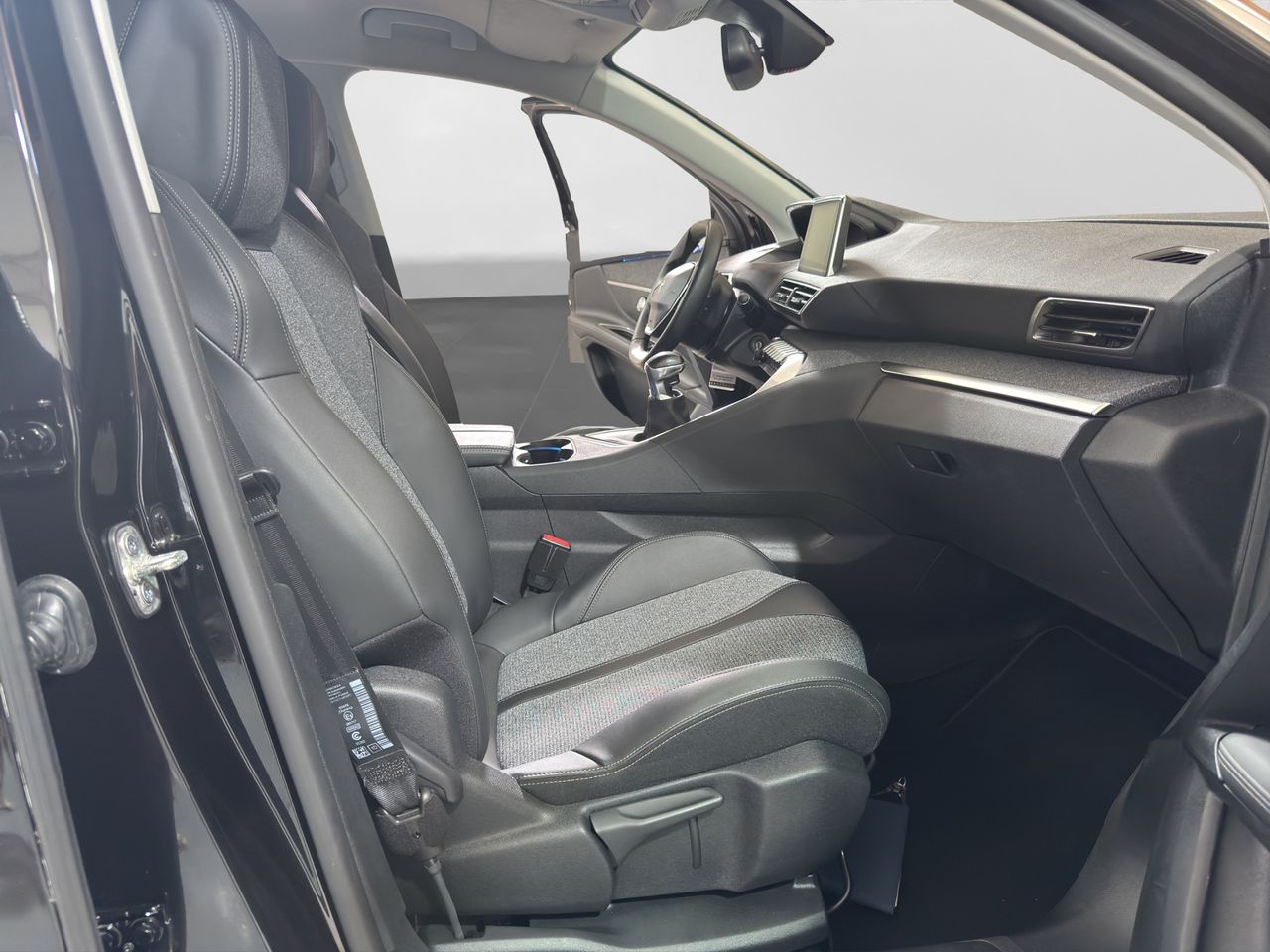 Peugeot 3008 1.5 BlueHDi 96kW (130CV) S&S Allure