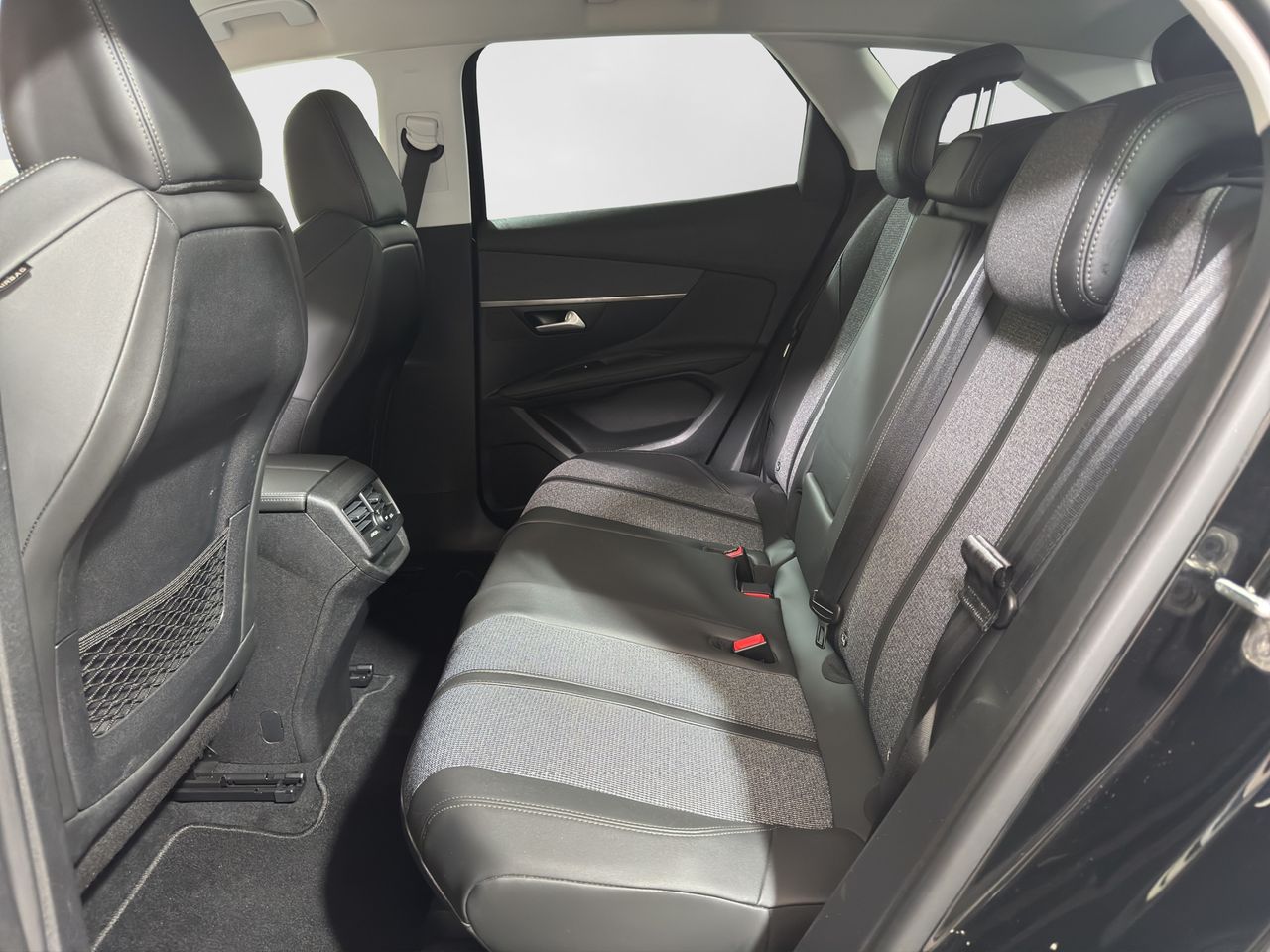 Peugeot 3008 1.5 BlueHDi 96kW (130CV) S&S Allure