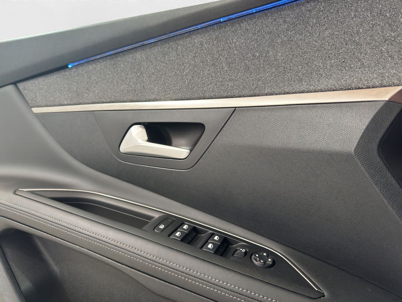 Peugeot 3008 1.5 BlueHDi 96kW (130CV) S&S Allure