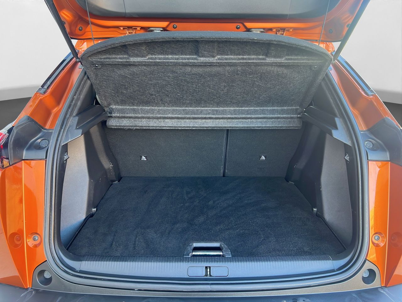 Peugeot 2008 Allure BlueHDI 100 S&S BVM6