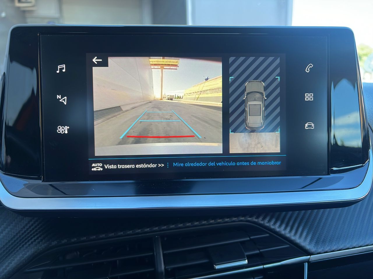 Peugeot 2008 Allure BlueHDI 100 S&S BVM6