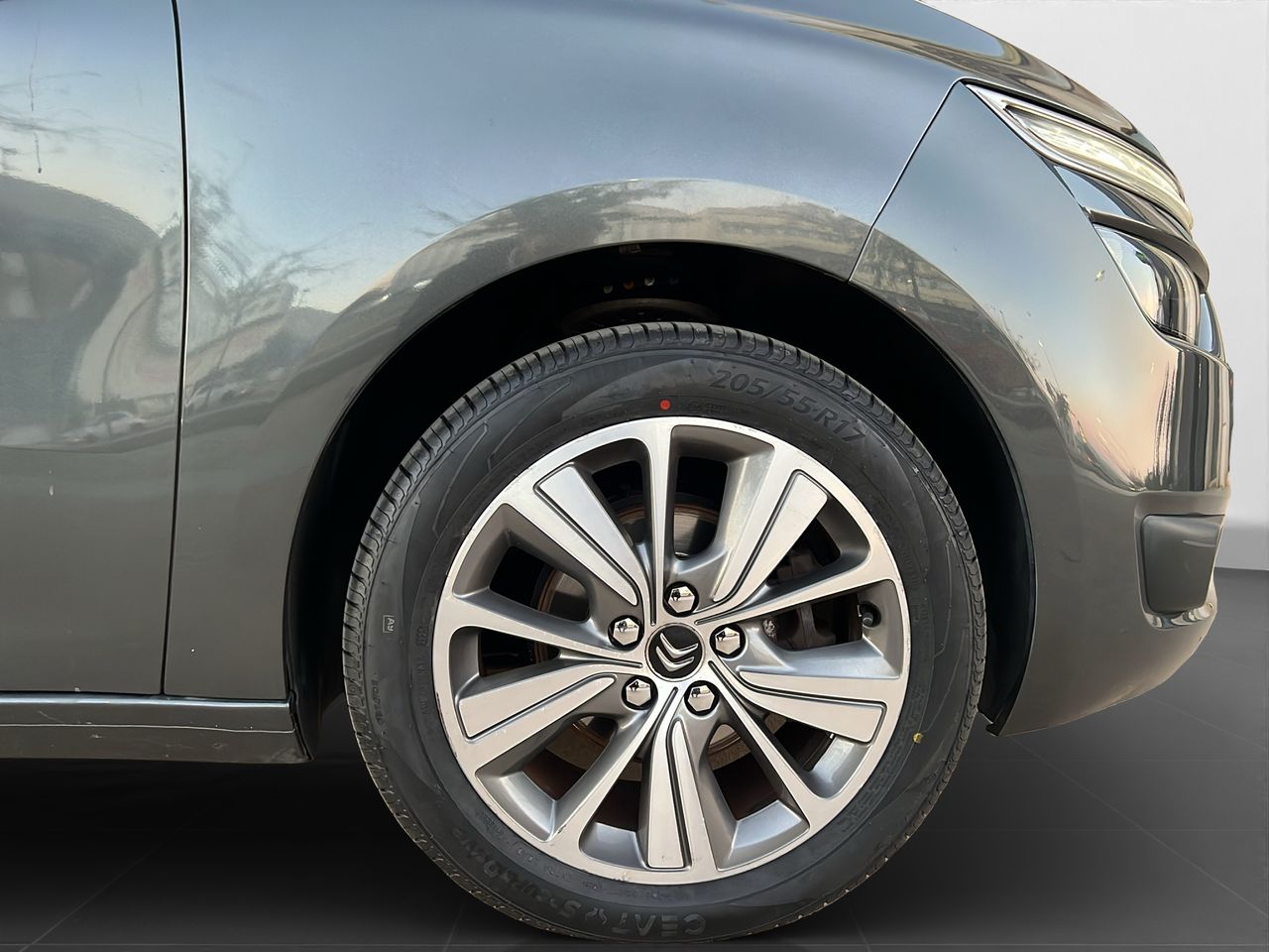 Citroën Grand C4 Picasso e-HDi 115 Airdream Intensive