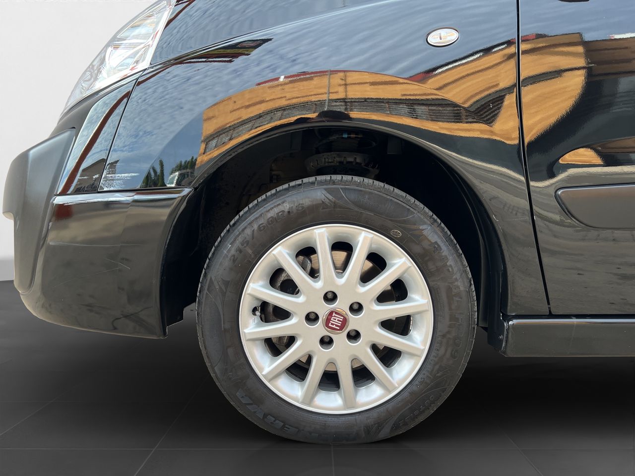 Fiat Scudo 2.0 JTDM Panorama Executive L2H1 130 Multijet 