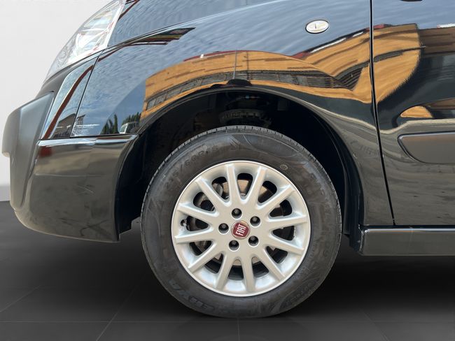 Fiat Scudo 2.0 JTDM Panorama Executive L2H1 130 Multijet - Foto 20