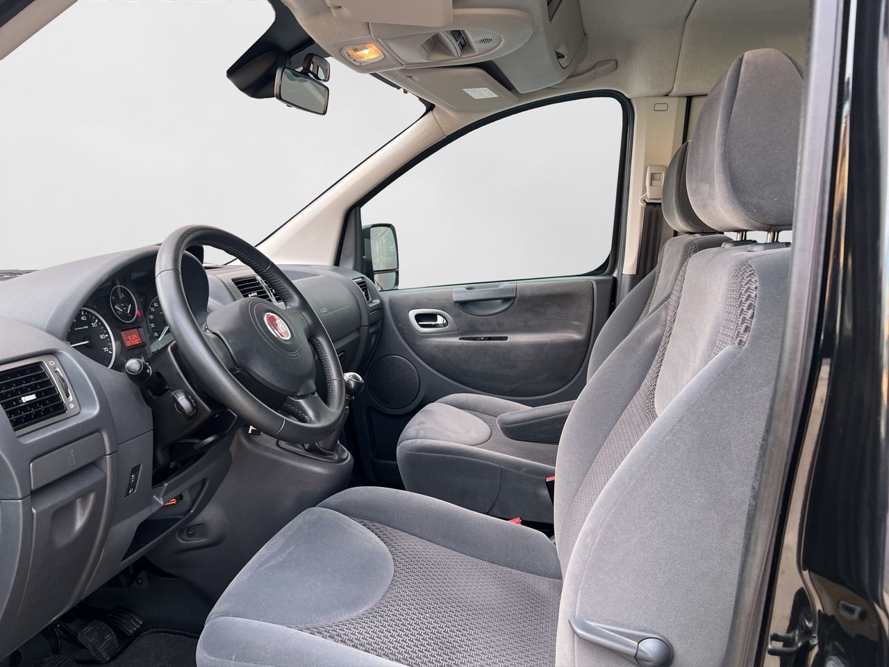 Fiat Scudo 2.0 JTDM Panorama Executive L2H1 130 Multijet 