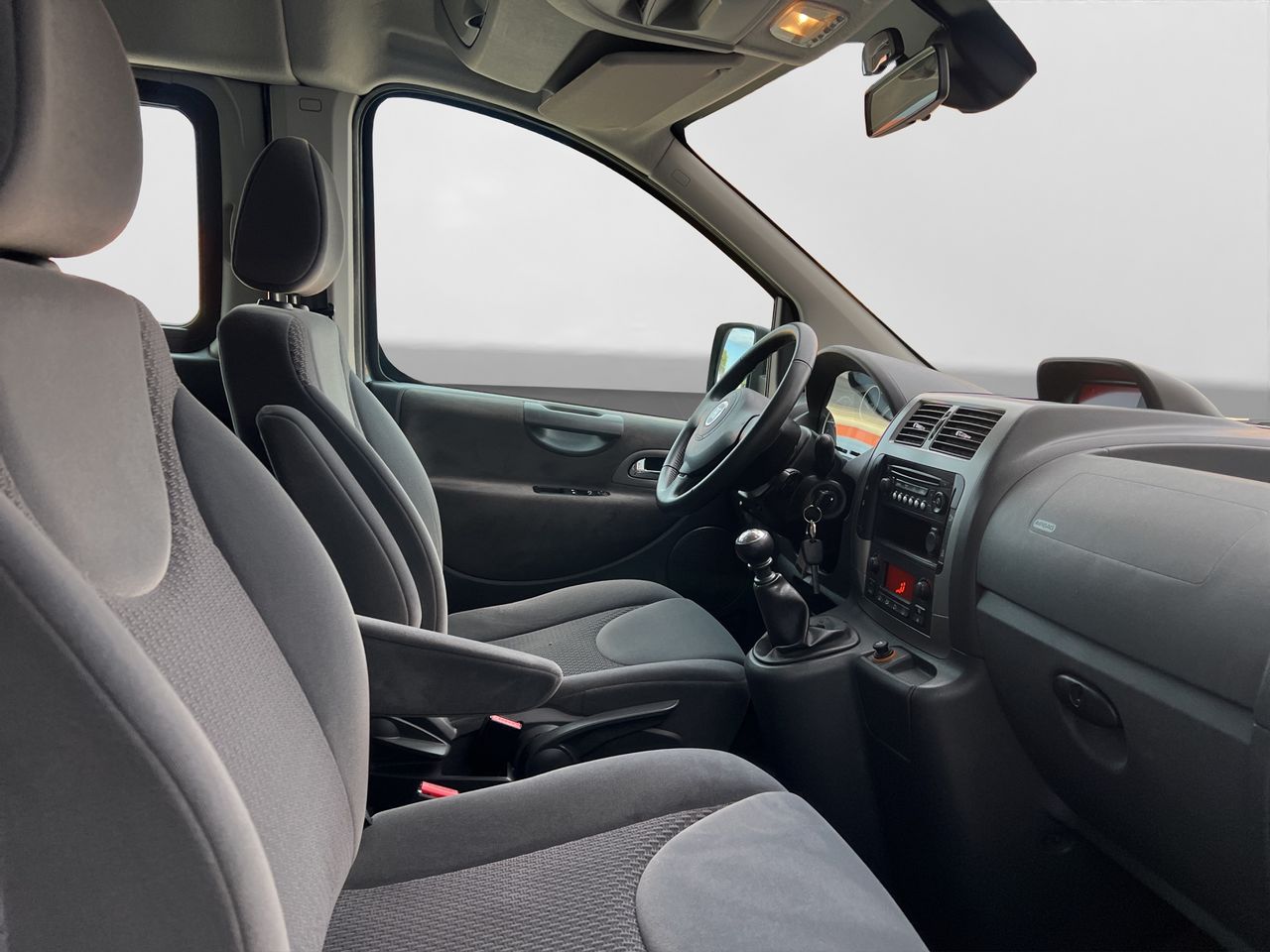 Fiat Scudo 2.0 JTDM Panorama Executive L2H1 130 Multijet 