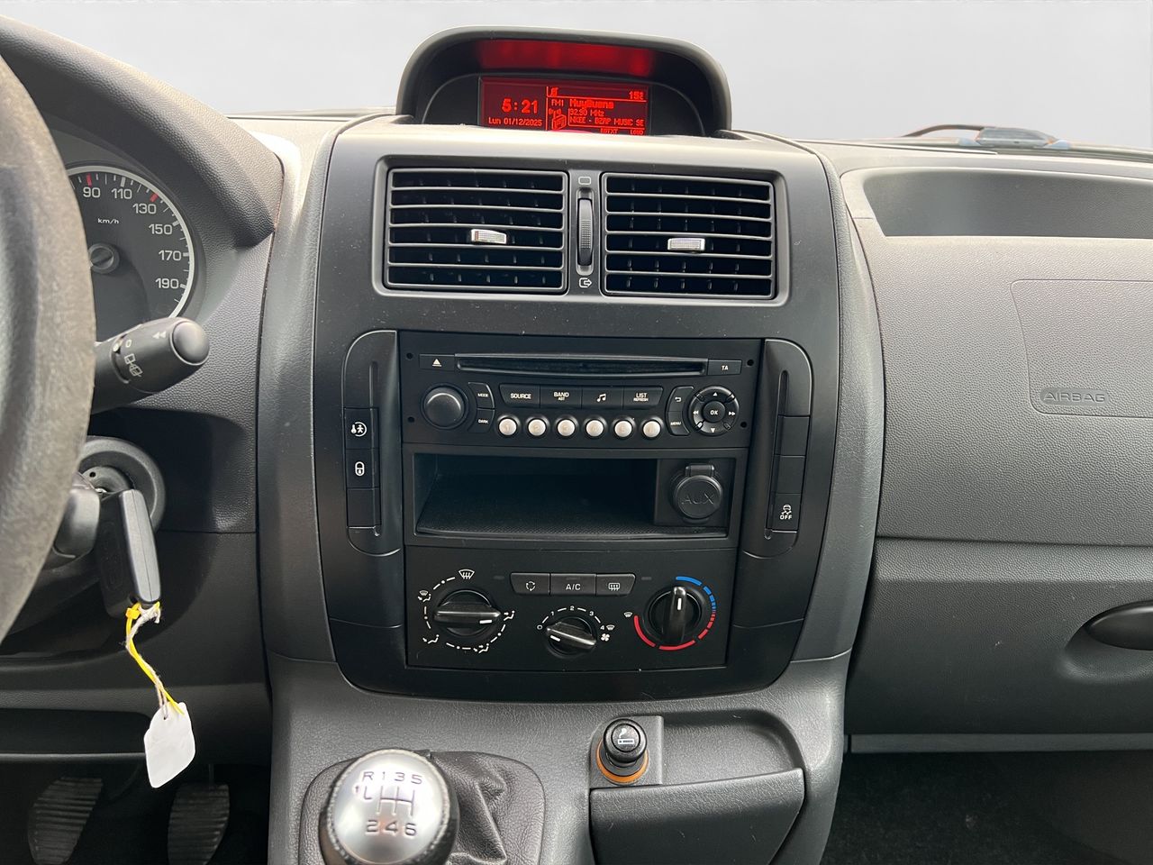 Peugeot Expert 2.0 HDI L2H1 ACTIVE 