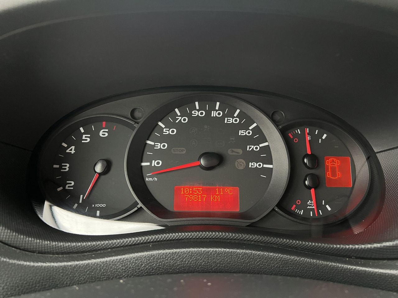 Nissan NV400 2.3 DCI L2H2 3.3T PRO 