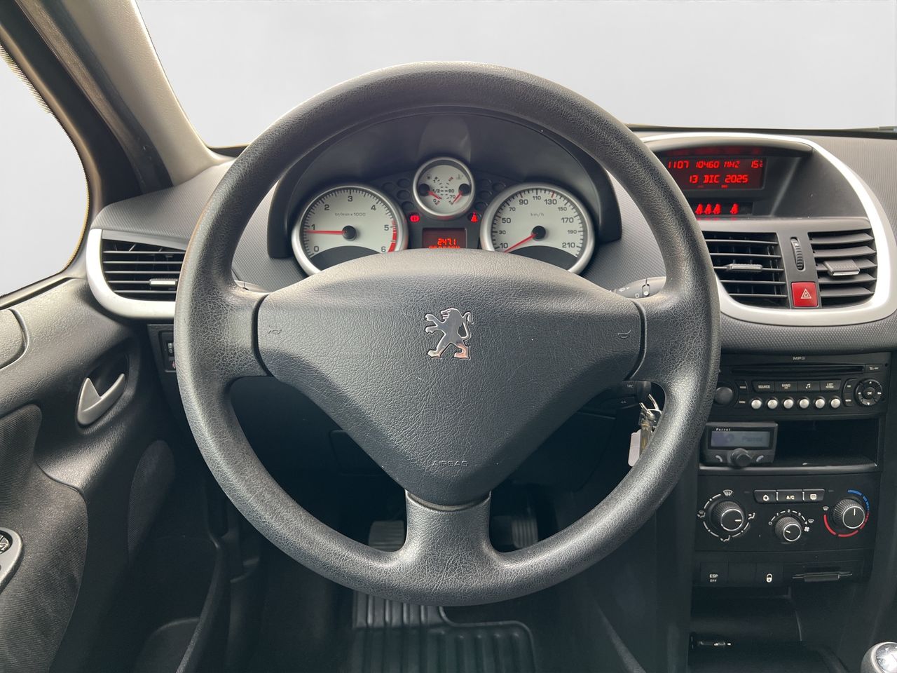 Peugeot 207 Confort 1.6 HDI 90