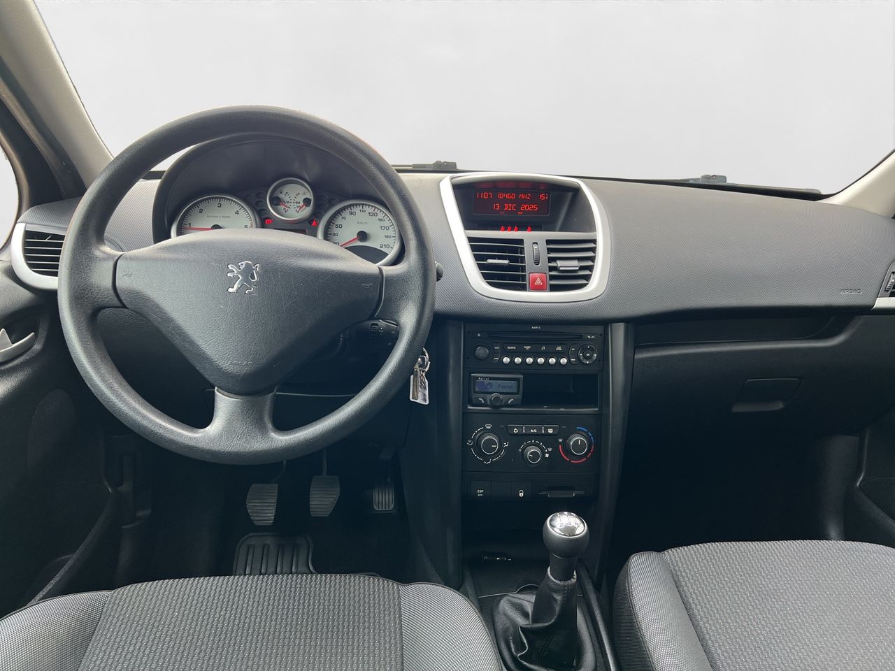 Peugeot 207 Confort 1.6 HDI 90