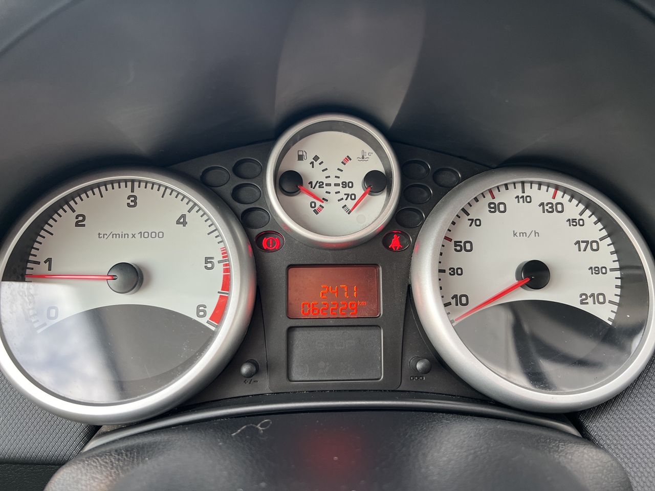 Peugeot 207 Confort 1.6 HDI 90