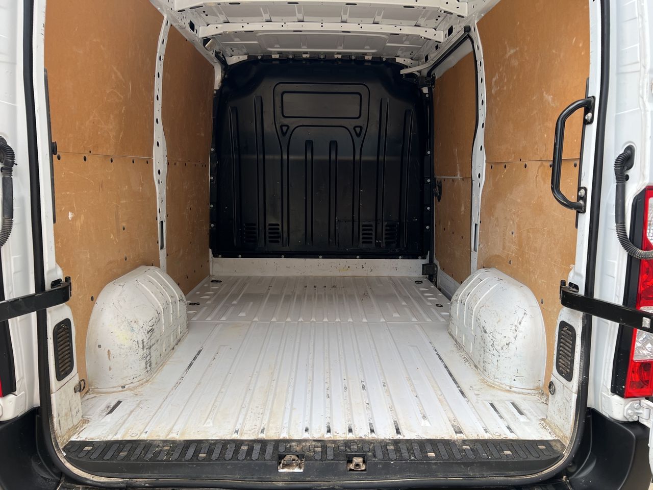 Nissan NV400 2.3 DCI L1H1 3.3T PRO