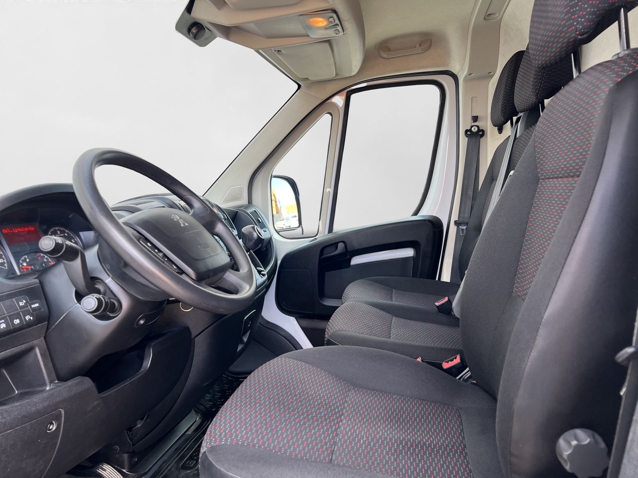 Peugeot Boxer 335 L2H2 BHDI 103KW 140CV