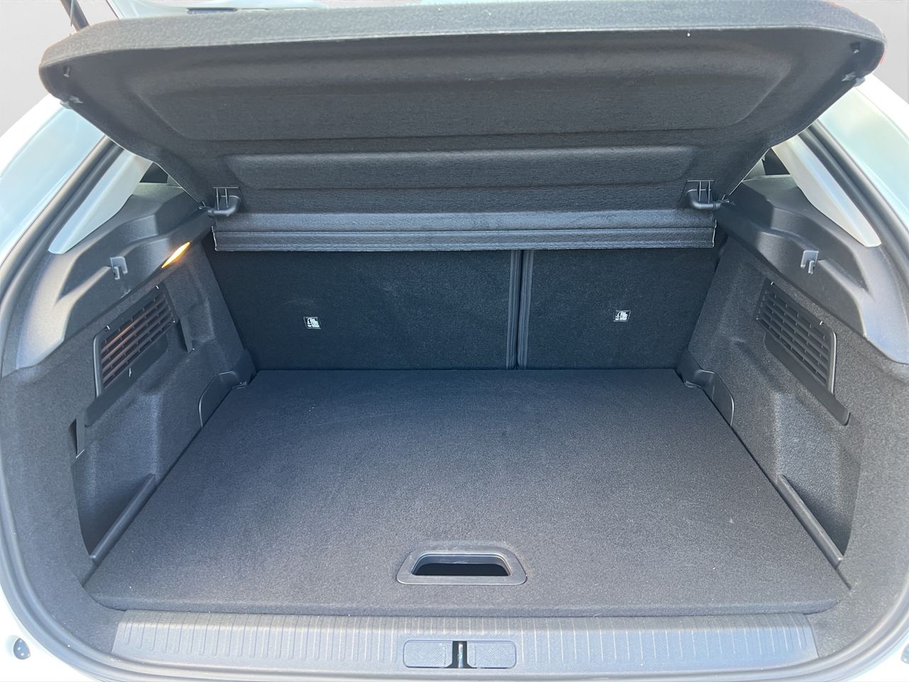 Citroën C4 BlueHDi 130 EAT8 Feel Pack