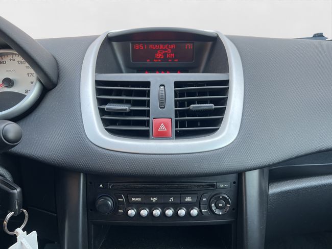 Peugeot 207 1.4 URBAN - Foto 14