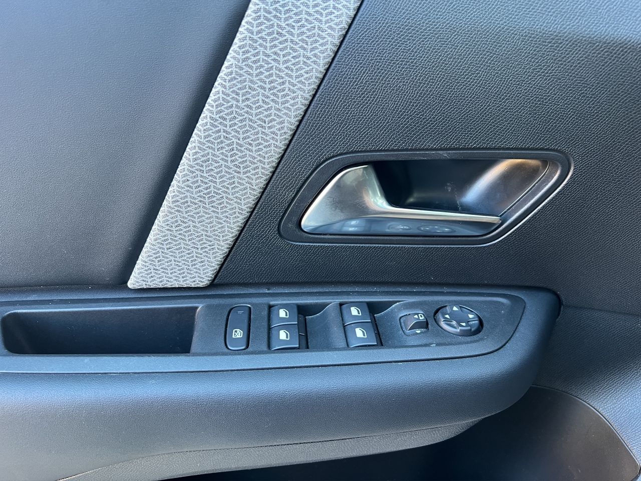 Citroën C4 PURETECH 130 S&S 6V PLUS