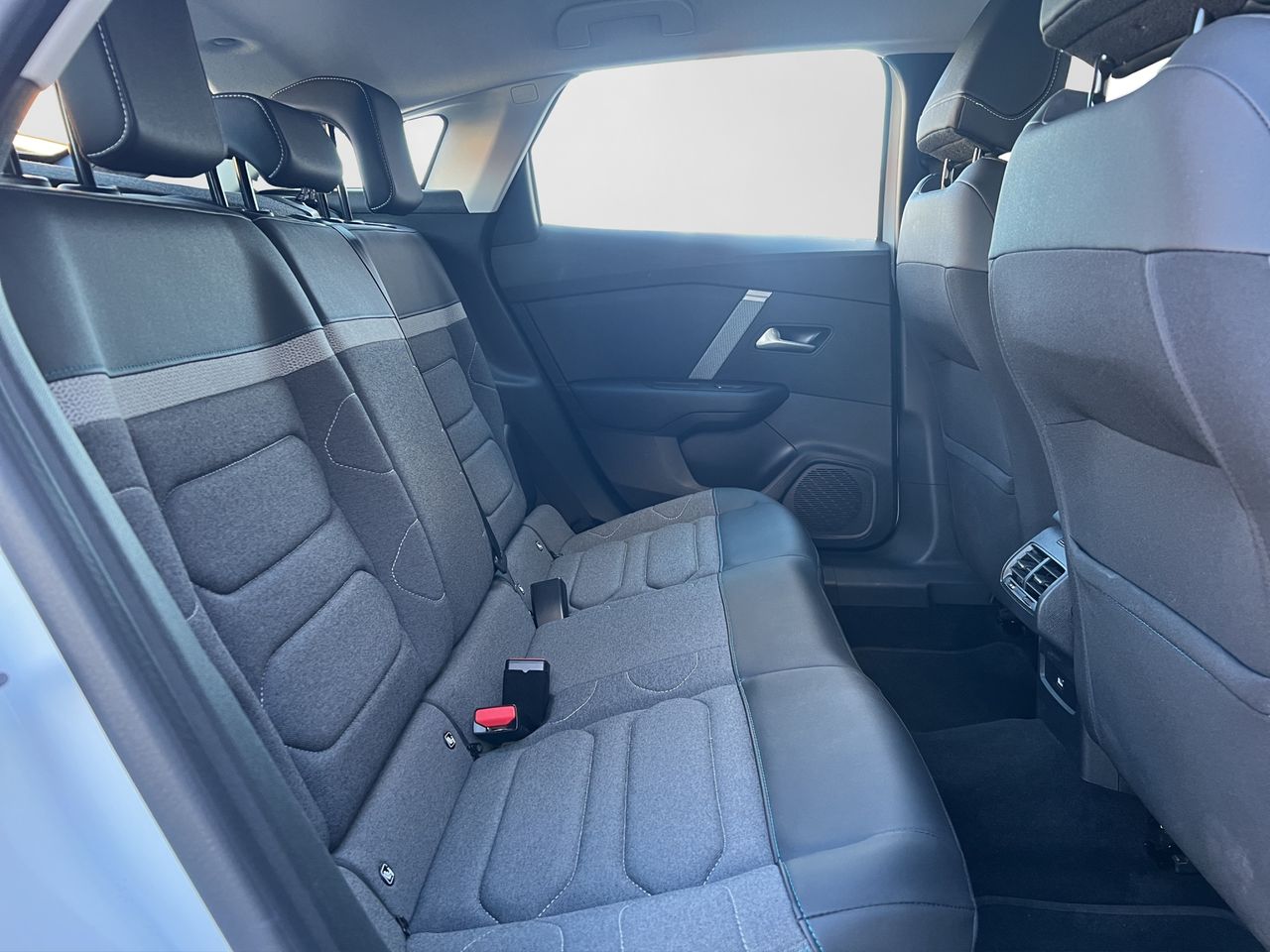 Citroën C4 PURETECH 130 S&S 6V PLUS