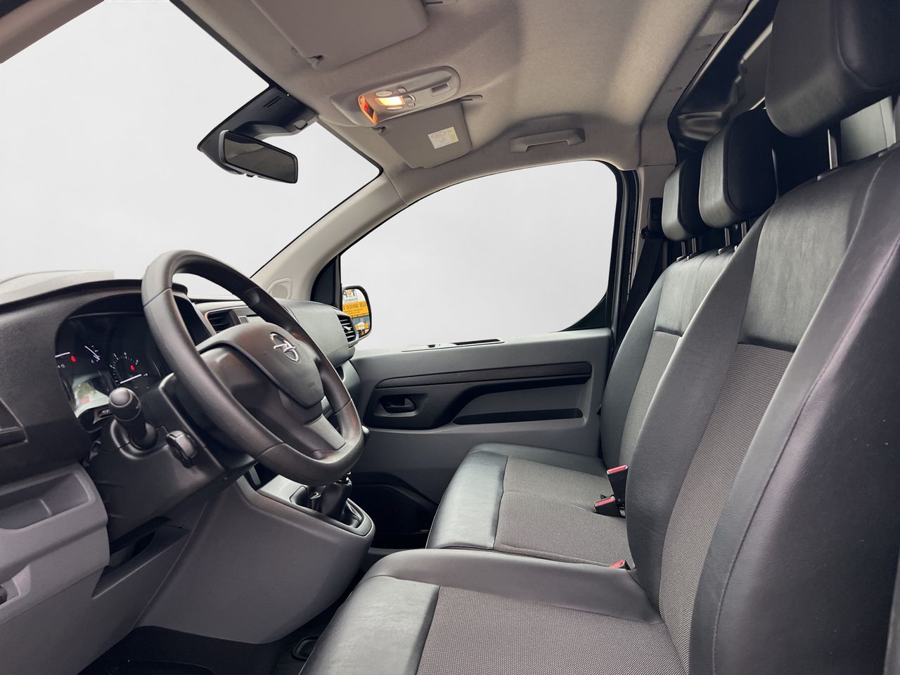 Opel Vivaro FURGON 1.5 DIESEL 120CV