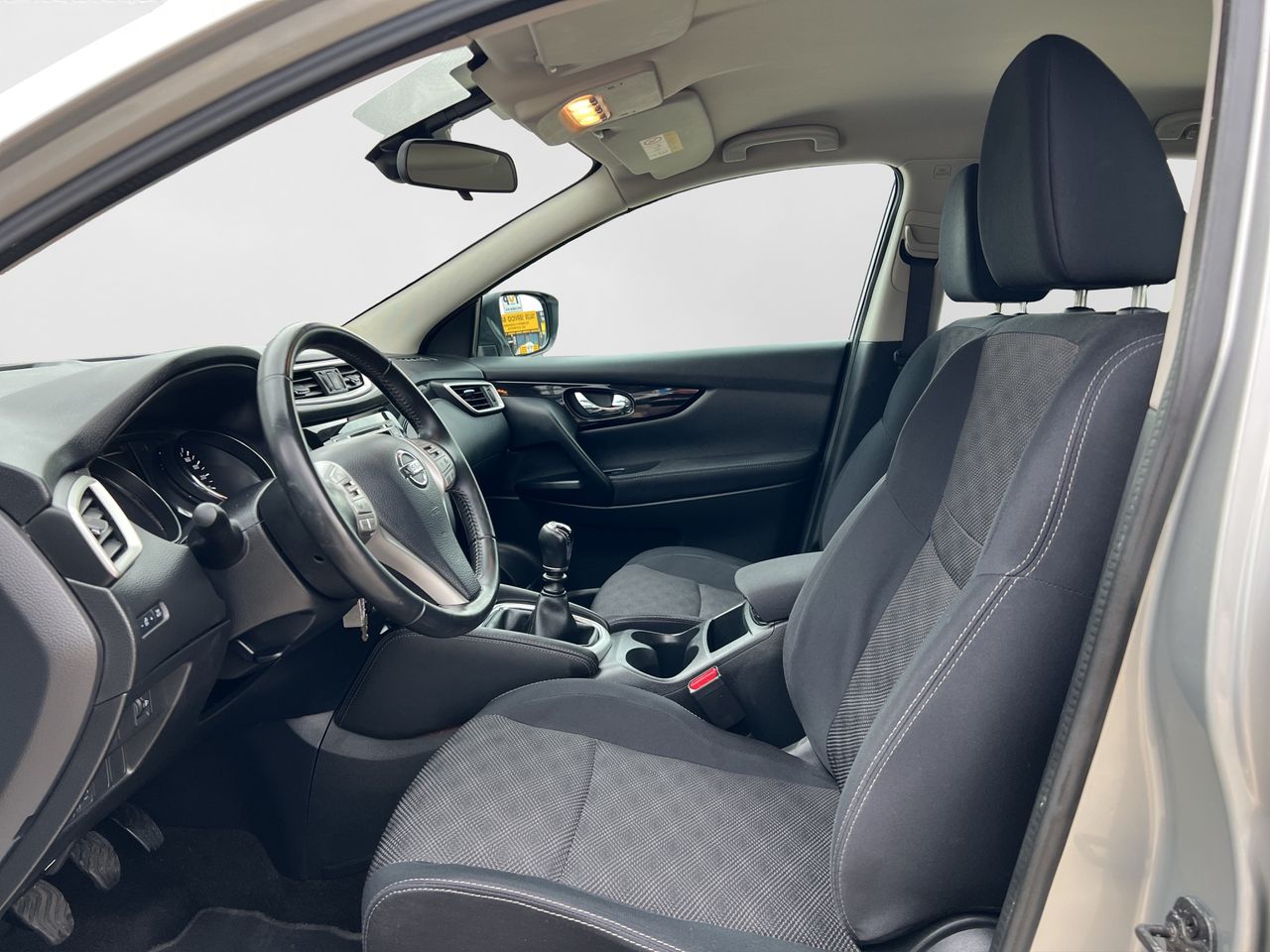 Nissan Qashqai 1.5 TURBODIESEL VISIA