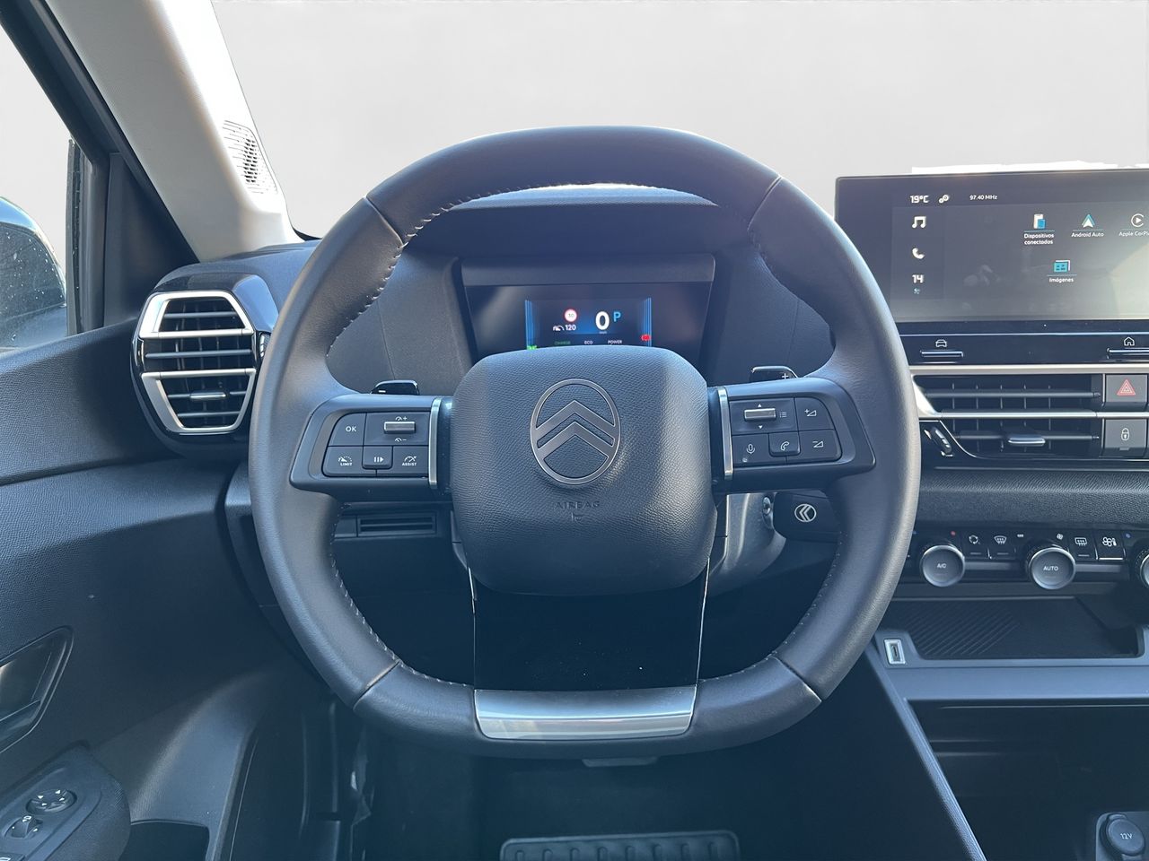 Citroën C4 HYBRID 136 e-DSC6 PLUS