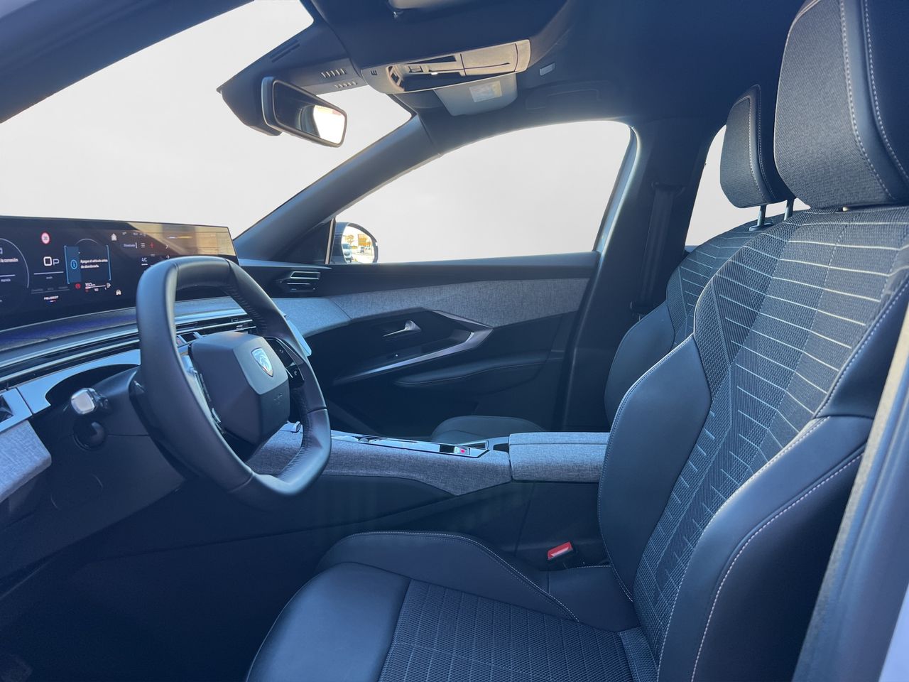 Peugeot 3008 Hybrid 136 e-DCS6 Allure