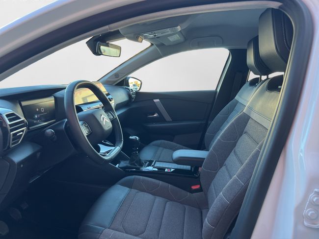 Citroën C4 PureTech 130 S&S Plus - Foto 10