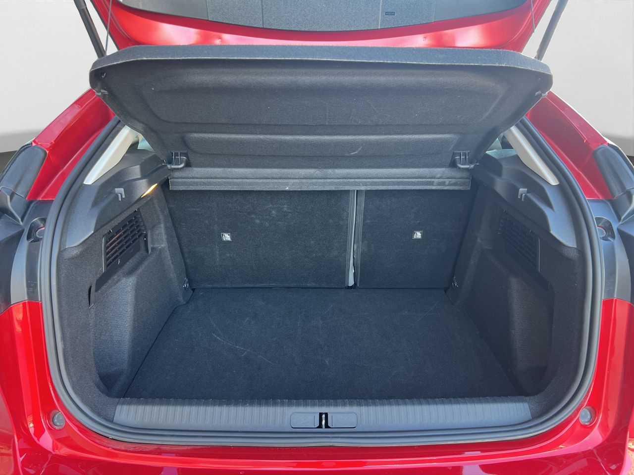 Citroën C4 HYBRID 136 e-DSC6 PLUS