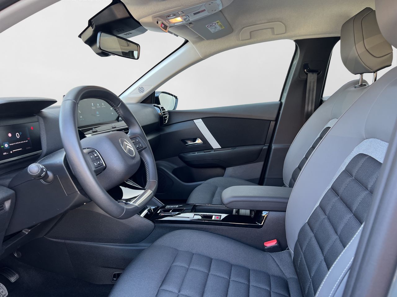 Citroën C4 HYBRID 136 e-DSC6 PLUS