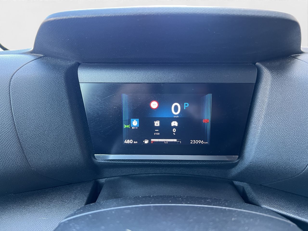 Citroën C4 HYBRID 136 e-DSC6 PLUS