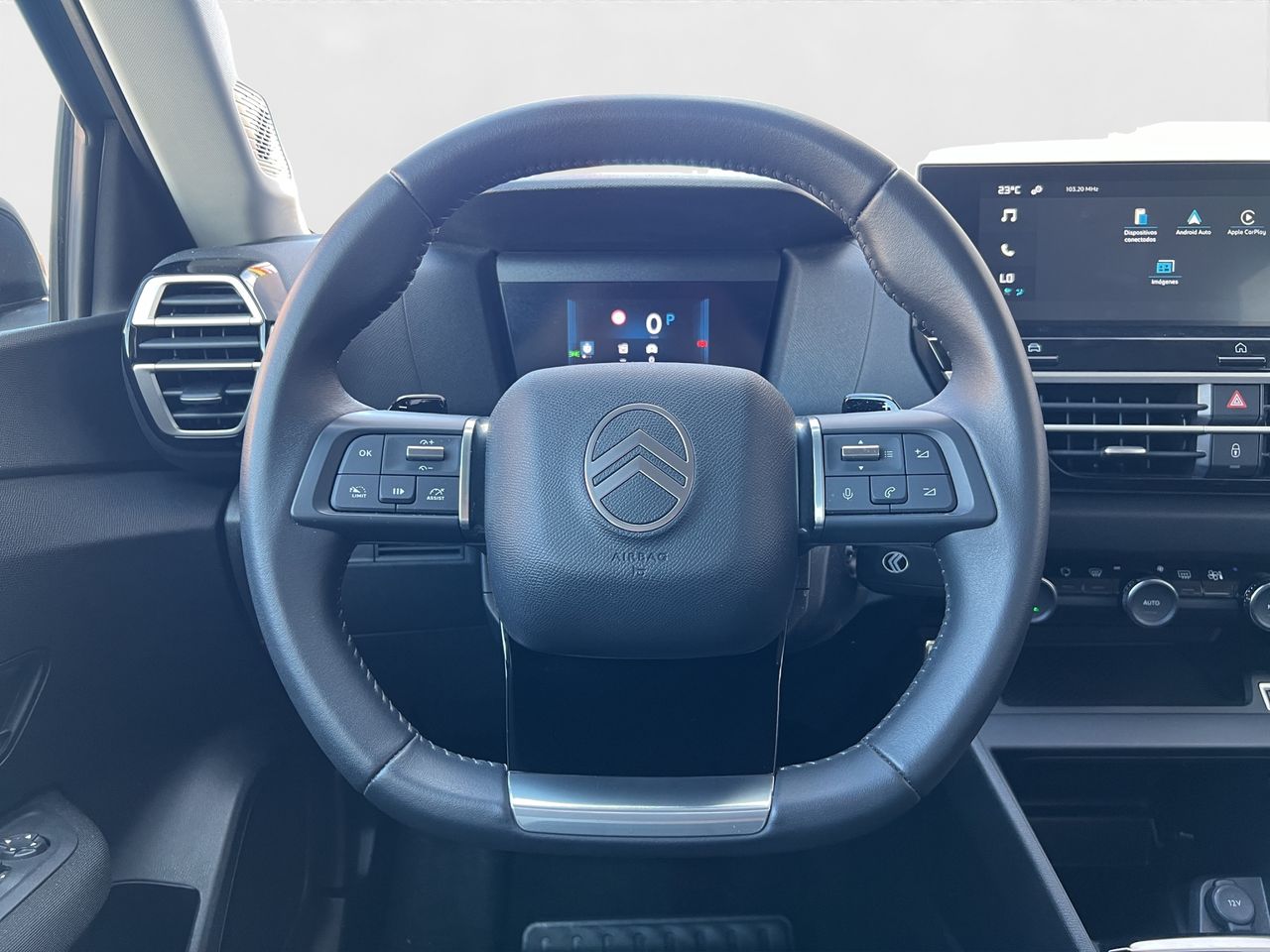 Citroën C4 HYBRID 136 e-DSC6 PLUS