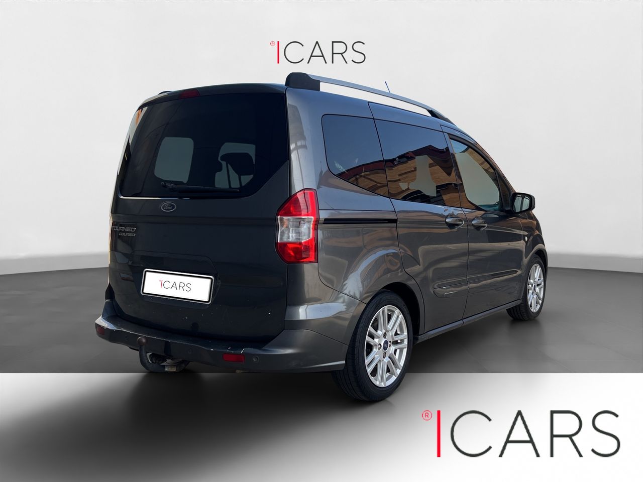 Ford Tourneo Courier 1.5 TDCI TITANIUM