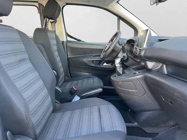 Opel Combo 1.5 T.D 75KW 100CV SELECTIVE - Foto 18